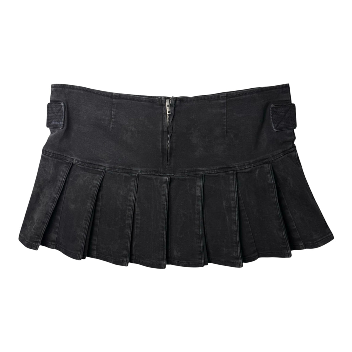 Tripp NYC Black Pleated Mini Skirt w/ Belt & Silver Studs