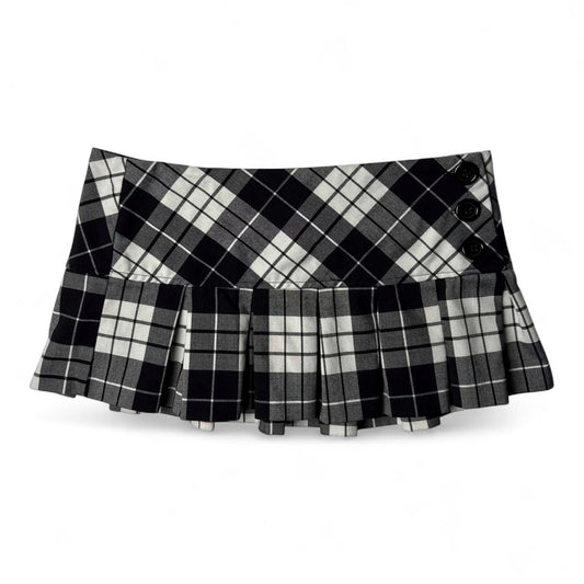 Plaid Button-Clasp Mini Skirt