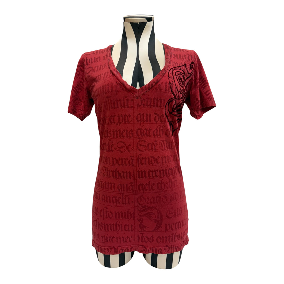 Sinful By Affliction Red V Neck Tee w/ Black Angel Wings Graphic